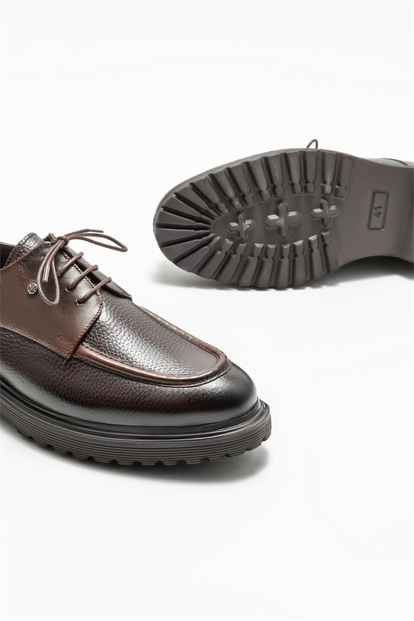 Kahve deri erkek günlük ayakkabı, ofis stili için - Elle Shoes
