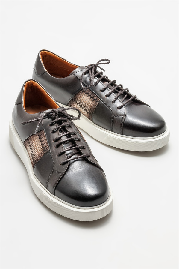 Kahve deri erkek günlük ayakkabı, günlük kullanım için - Elle Shoes