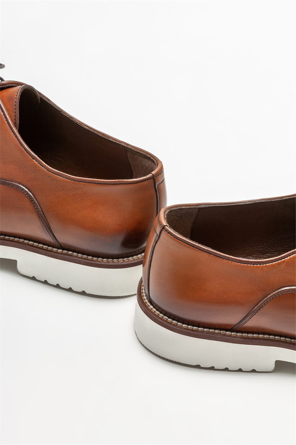 Kahve deri erkek günlük ayakkabı, günlük kullanım için - Elle Shoes
