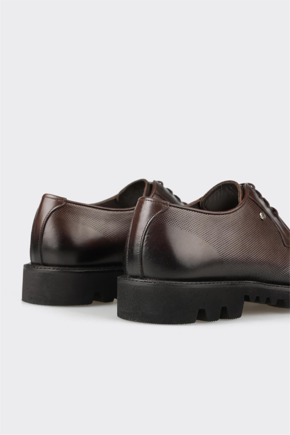Kahve deri erkek günlük ayakkabı, günlük kullanım için - Elle Shoes