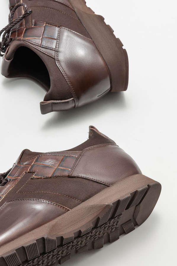 Kahve deri erkek günlük ayakkabı, günlük kullanım için - Elle Shoes