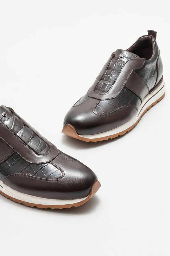 Kahve deri erkek günlük ayakkabı, günlük kullanım için - Elle Shoes