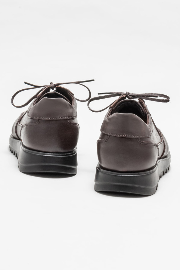 Kahve deri erkek günlük ayakkabı, günlük kullanım için - Elle Shoes