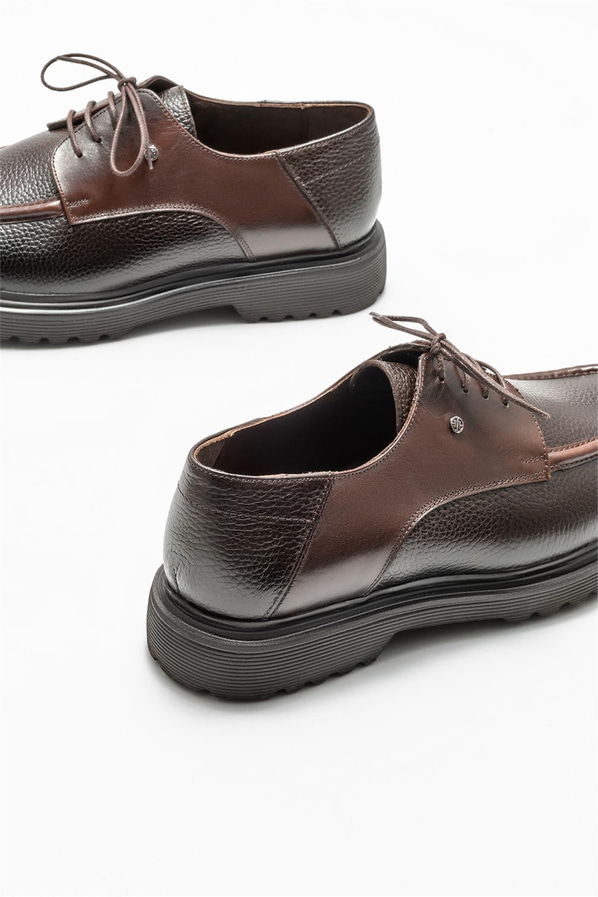 Kahve deri erkek günlük ayakkabı, ofis stili için - Elle Shoes