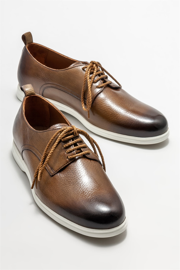 Kahve deri erkek günlük ayakkabı, günlük kullanım için - Elle Shoes