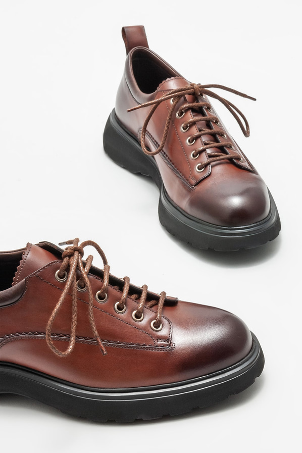 Kahve deri erkek günlük ayakkabı, günlük kullanım için - Elle Shoes