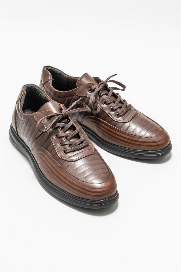 Kahve deri erkek günlük ayakkabı, günlük kullanım için - Elle Shoes
