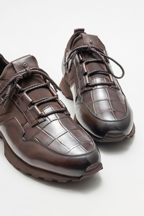 Kahve deri erkek günlük ayakkabı, günlük kullanım için - Elle Shoes