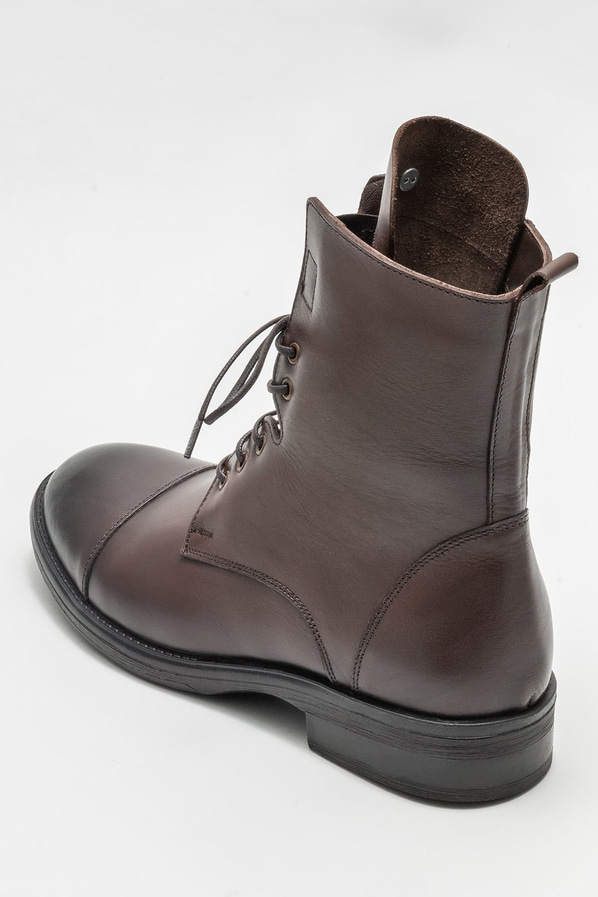 Kahve deri erkek günlük bot, günlük kullanım için - Elle Shoes