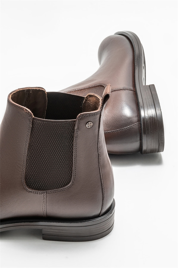 Kahve deri erkek günlük bot, günlük kullanım için - Elle Shoes