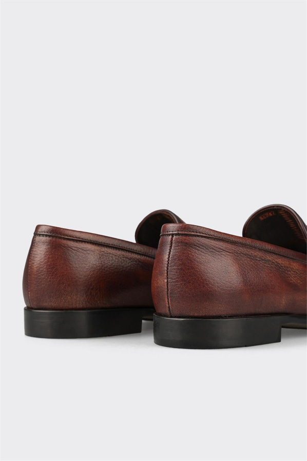 Kahve deri erkek loafer, klasik stil için - Elle Shoes