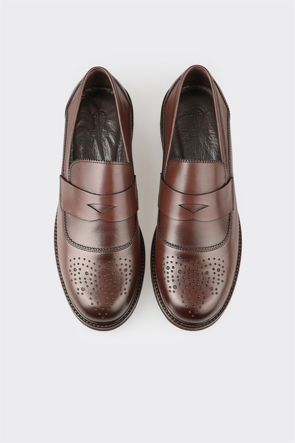 Kahve deri erkek loafer, klasik stil için - Elle Shoes