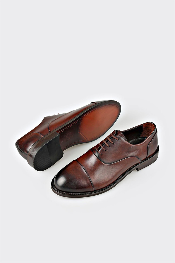 Kahve deri erkek klasik ayakkabı, ofis stili için - Elle Shoes