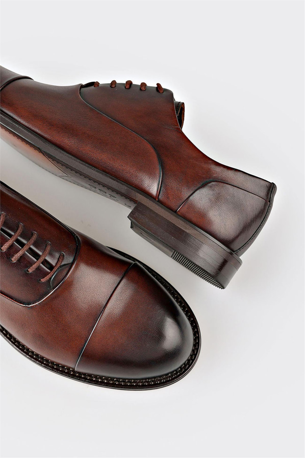 Kahve deri erkek klasik ayakkabı, ofis stili için - Elle Shoes
