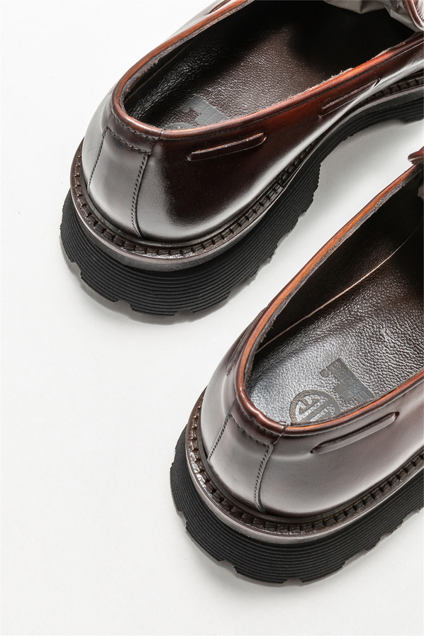 Kahve deri erkek loafer, klasik stil için - Elle Shoes