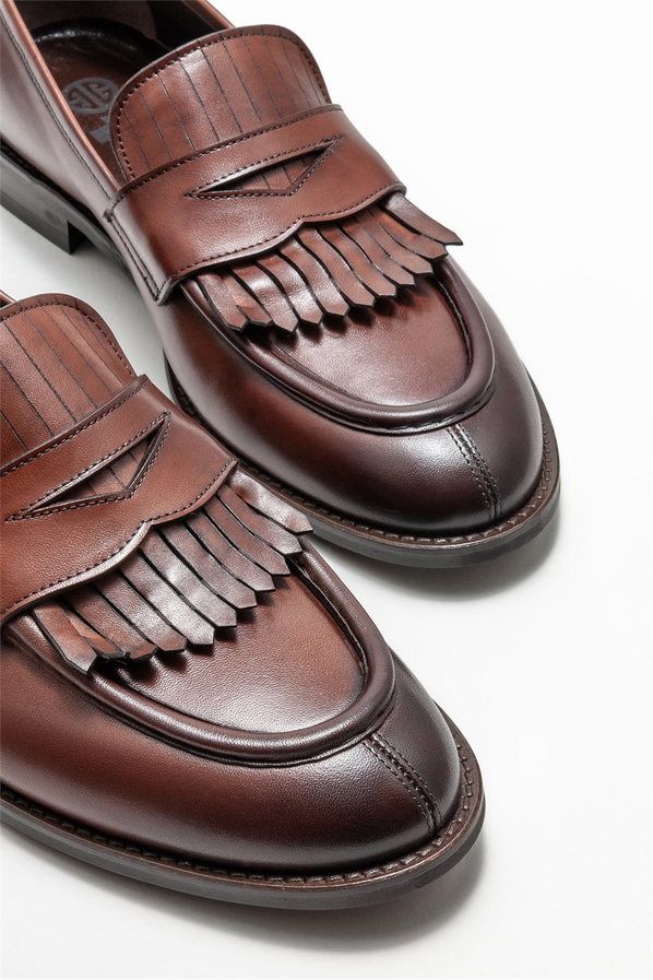 Kahve deri erkek loafer, klasik stil için - Elle Shoes