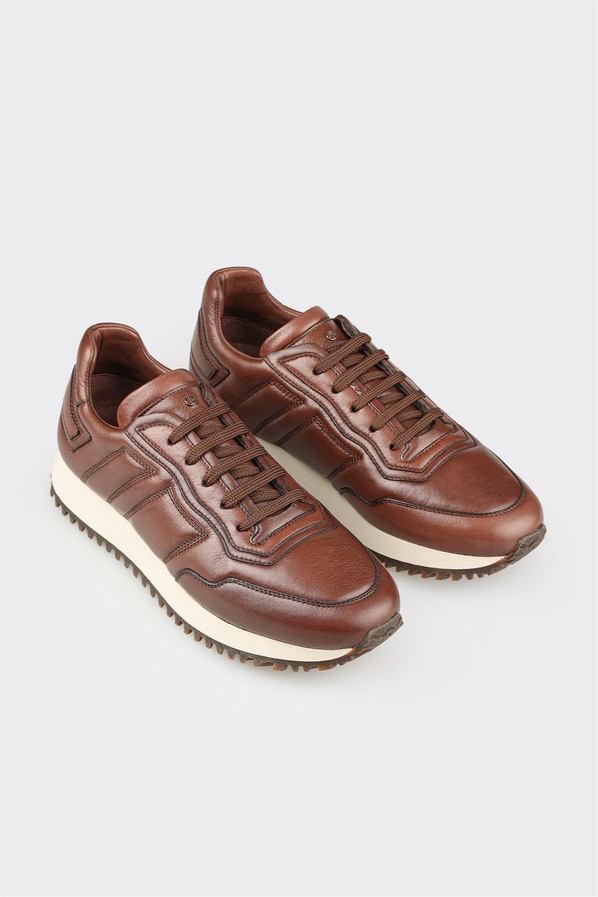 Kahve deri kapitone erkek spor ayakkabı, rahat kullanım için - Elle Shoes
