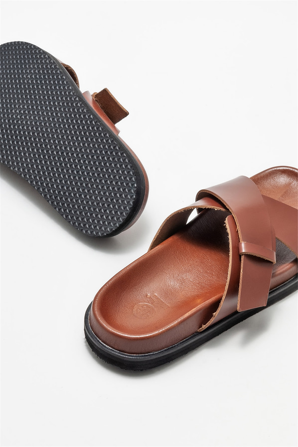 Kahve deri erkek terlik - Elle Shoes