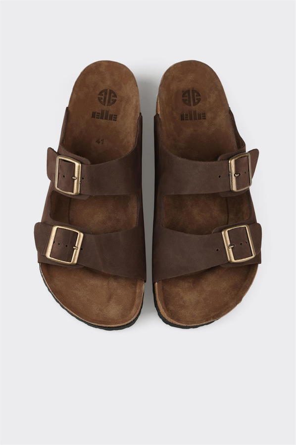 Kahve deri erkek terlik, rahat kullanım için - Elle Shoes
