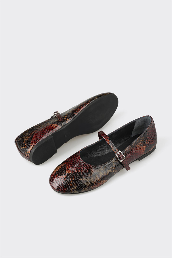 Kahve deri kadın babet - Elle Shoes