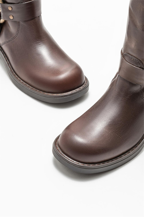 Kahve deri düz kadın çizme - Elle Shoes