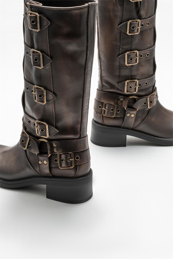 Kahve deri düz kadın çizme - Elle Shoes