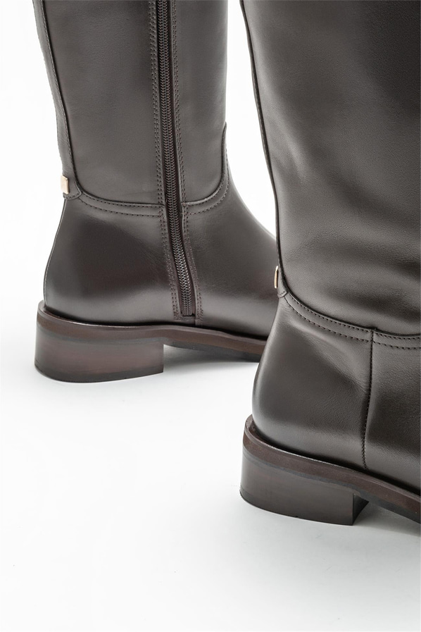 Kahve deri düz kadın çizme - Elle Shoes