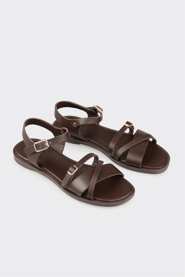 Kahve deri düz kadın sandalet - Elle Shoes