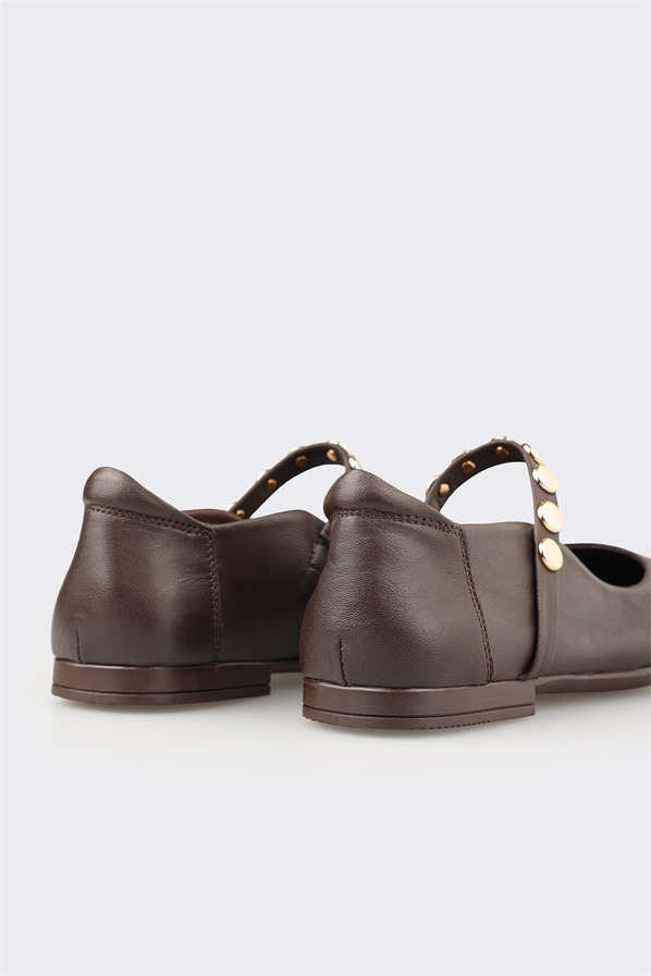 Kahve deri kadın babet, günlük kullanım için - Elle Shoes