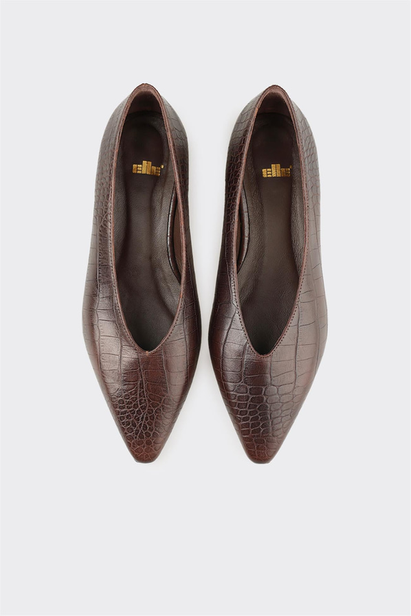 Kahve deri kadın günlük ayakkabı, ofis stili için - Elle Shoes