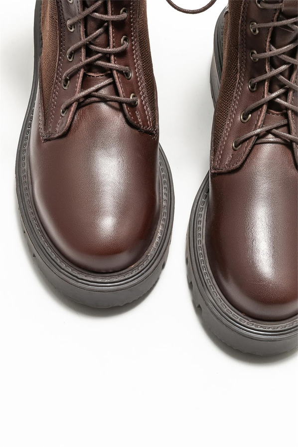 Kahve deri kadın günlük bot, günlük kullanım için - Elle Shoes