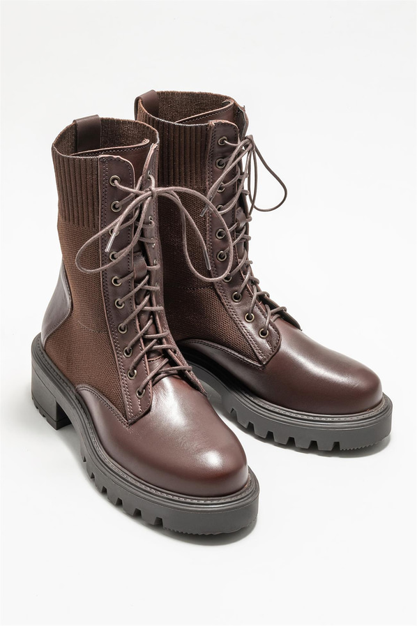 Kahve deri kadın günlük bot, günlük kullanım için - Elle Shoes