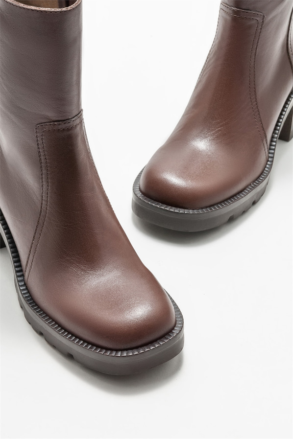 Kahve deri kadın günlük bot, günlük kullanım için - Elle Shoes