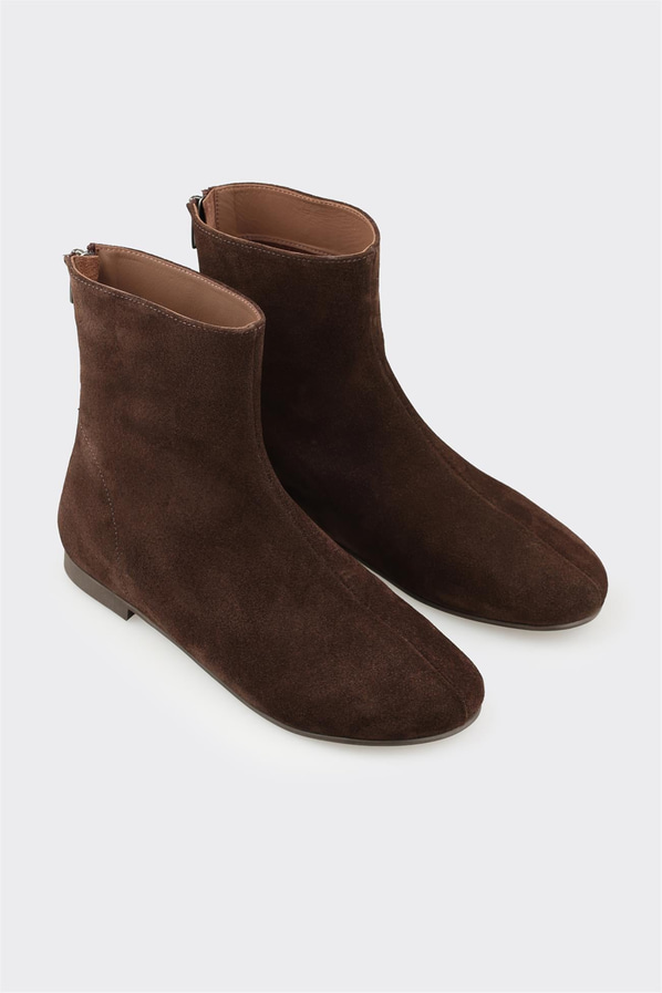 Kahve deri düz kadın bot, günlük kullanım için - Elle Shoes