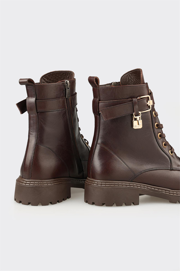 Kahve Deri Kadın Günlük Bot