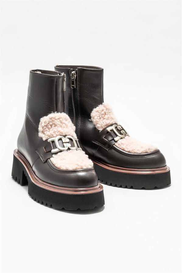 Kahve deri kadın bot, günlük kullanım için - Elle Shoes