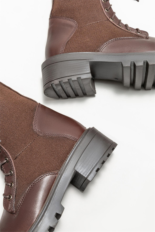 Kahve deri kadın günlük bot, günlük kullanım için - Elle Shoes