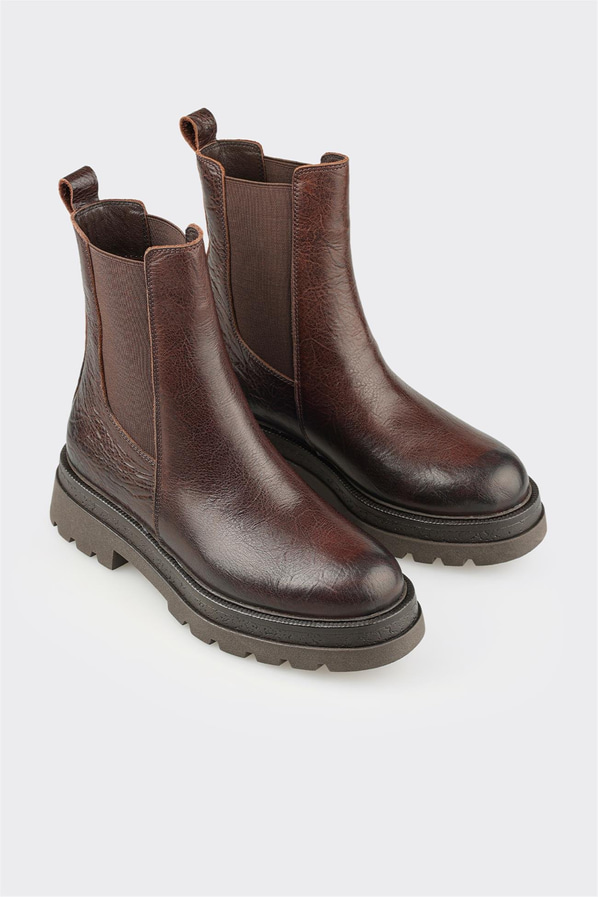 Kahve Deri Kadın Günlük Bot