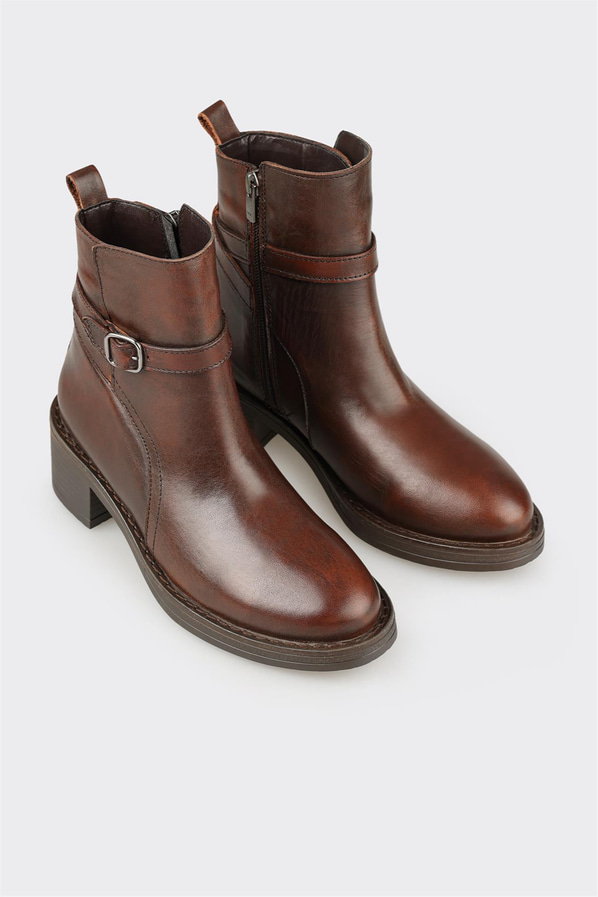 Kahve deri kadın bot, rahat kullanım için - Elle Shoes