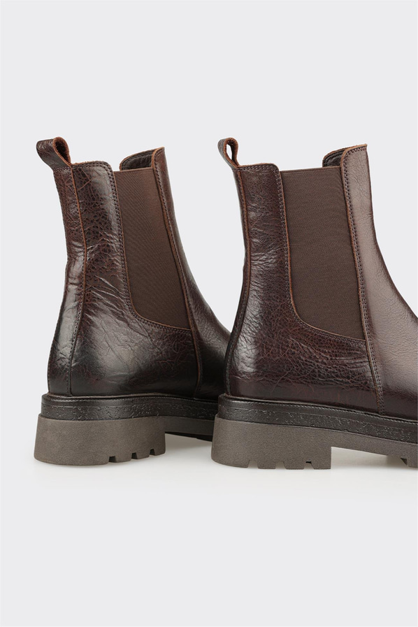 Kahve Deri Kadın Günlük Bot