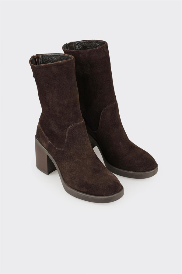 Kahve Deri Kadın Günlük Bot