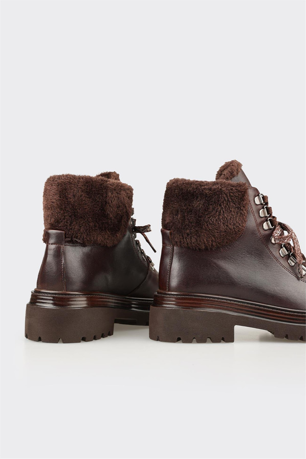 Kahve Deri Kadın Günlük Bot