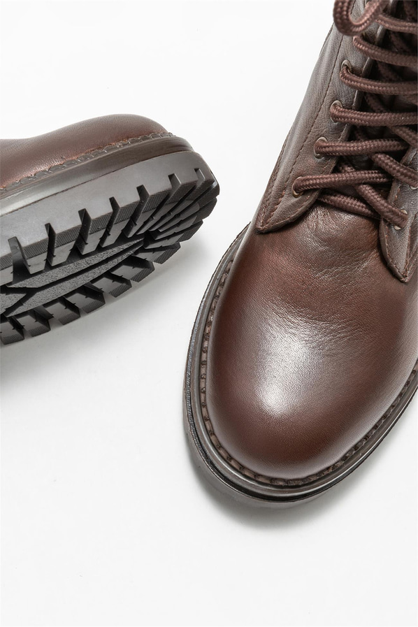 Kahve deri kadın günlük bot, günlük kullanım için - Elle Shoes