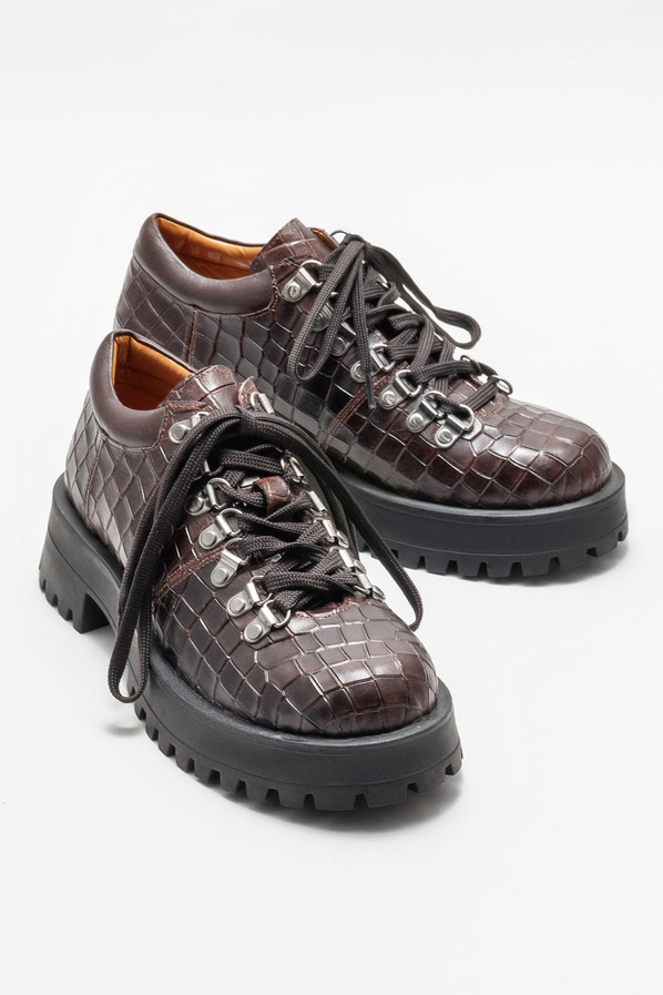 Kahve deri düz kadın ayakkabı, günlük kullanım için - Elle Shoes
