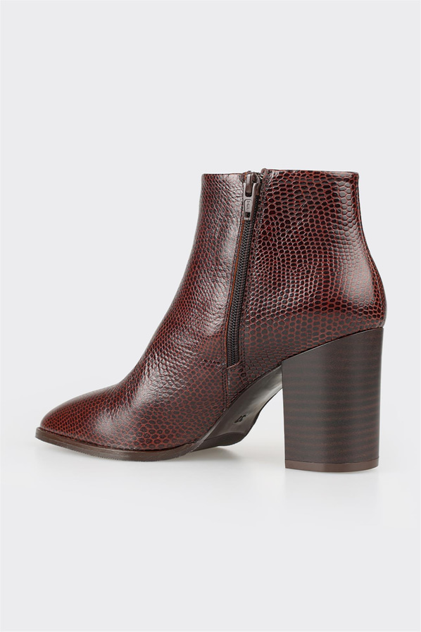 Kahve deri kadın bot, klasik stil için - Elle Shoes