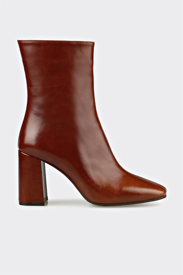 Kahve Deri Kadın Klasik Bot