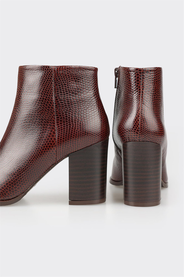 Kahve deri kadın bot, klasik stil için - Elle Shoes