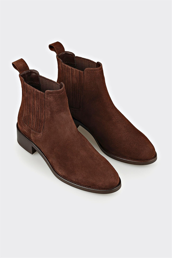 Kahve deri simli kadın klasik bot, ofis stili için - Elle Shoes
