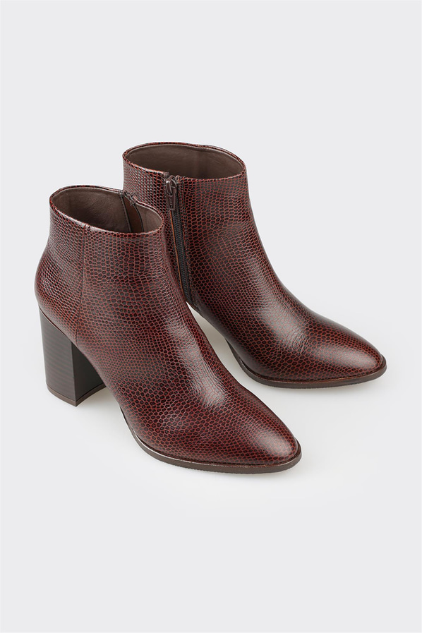 Kahve deri kadın bot, klasik stil için - Elle Shoes