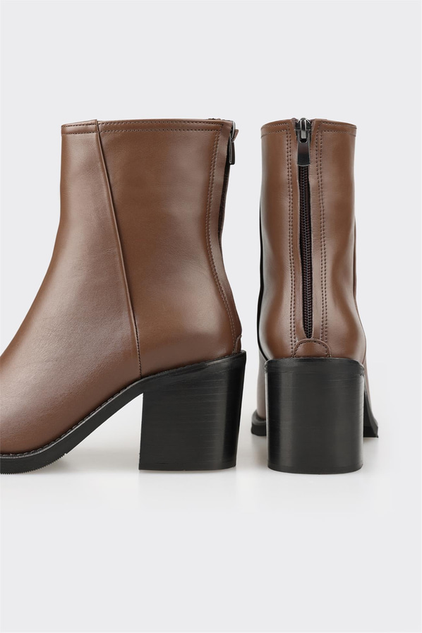 Kahve deri kadın bot, klasik stil için - Elle Shoes